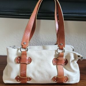 Valentina In Pell Cream and Tan Shoulder Bag